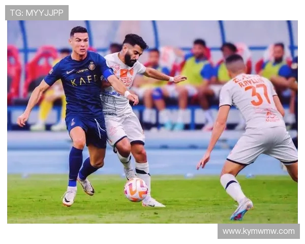 利雅得胜利对阵费哈首发阵容揭晓C罗马内菲利克斯科曼齐上阵